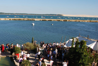 Dégustation au bord de l'eau